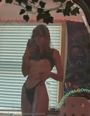 ditzylilbunni / Ditzy.Bun nude photo #0010