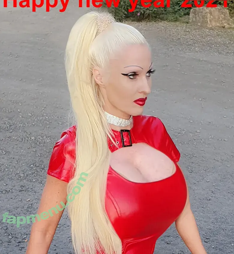 Diva Bizarre nude photo #0017 (Diva Bizarre)