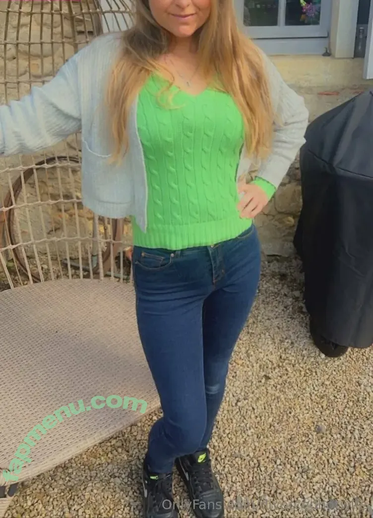 divorcedhotwife nude photo #0358 (Kitty craves / kittycraves)