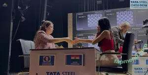 Divya Deshmukh / divyachess nude photo #0023