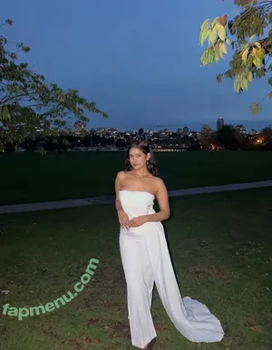 Divya Gupta / crazy_gamete / crazygamete7 nude photo #0036