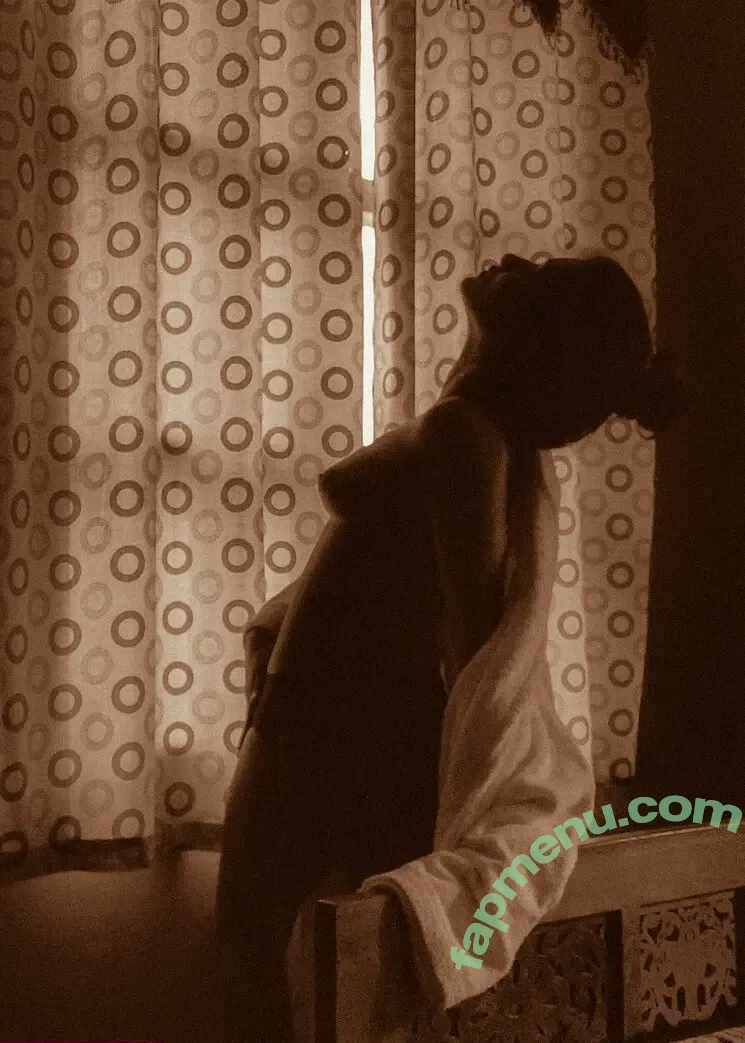 Divya Muraleedharan nude photo #0034 (Divz_muralee / Sigo_aprendiendo / Touche_esthetique)