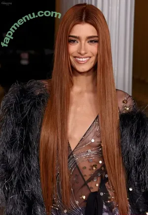 Dixie D'amelio / dixiedamelio nude photo #0094