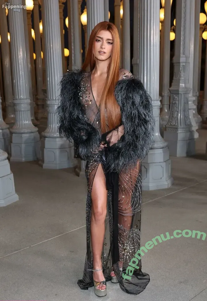 Dixie D'amelio nude photo #0091 (dixiedamelio)