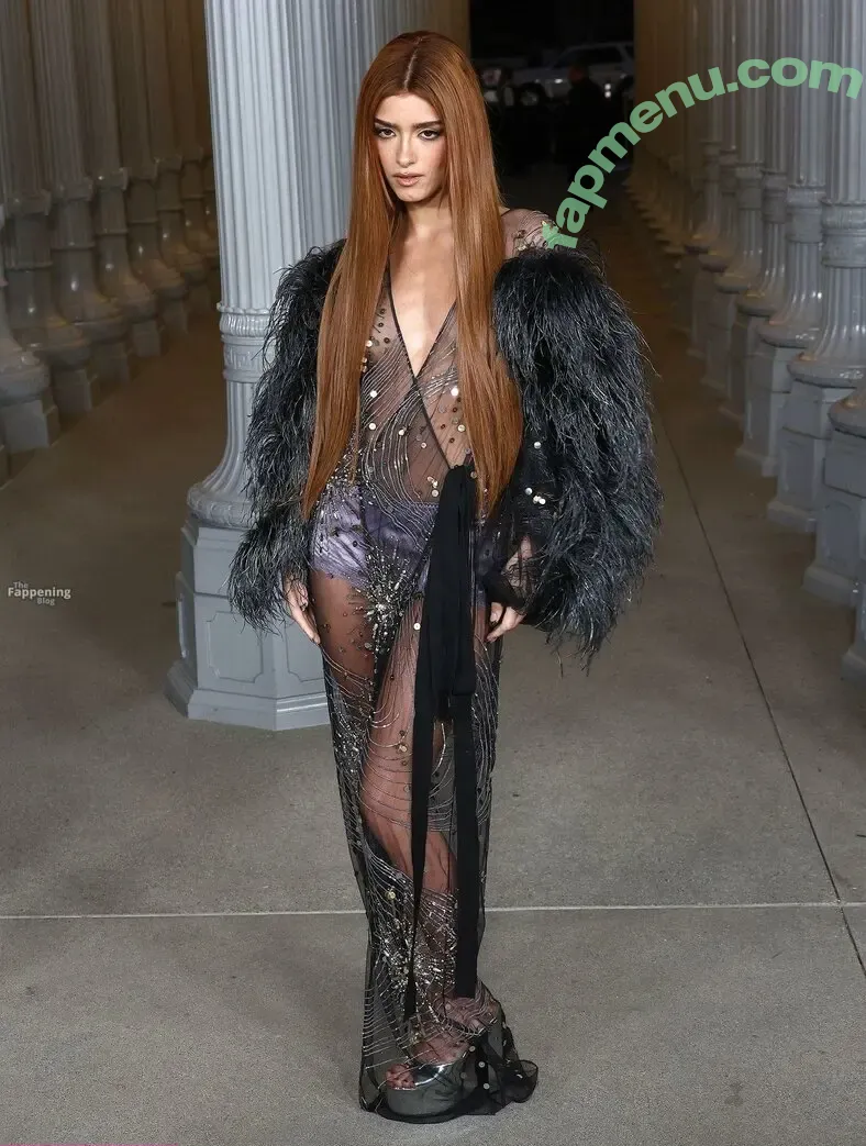 Dixie D'amelio nude photo #0096 (dixiedamelio)