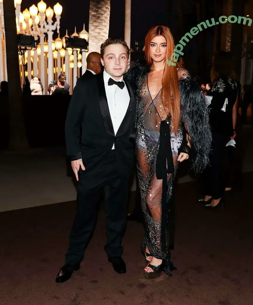 Dixie D'amelio nude photo #0100 (dixiedamelio)