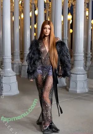 Dixie D'Amelio / charliesdamelio / dixiedamelio nude photo #0422