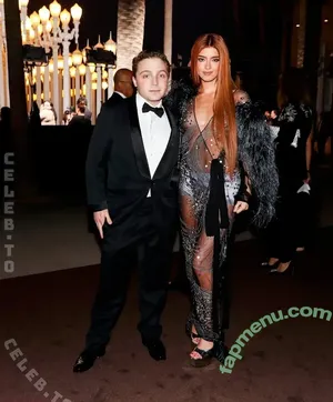 Dixie D'Amelio / charliesdamelio / dixiedamelio nude photo #0423