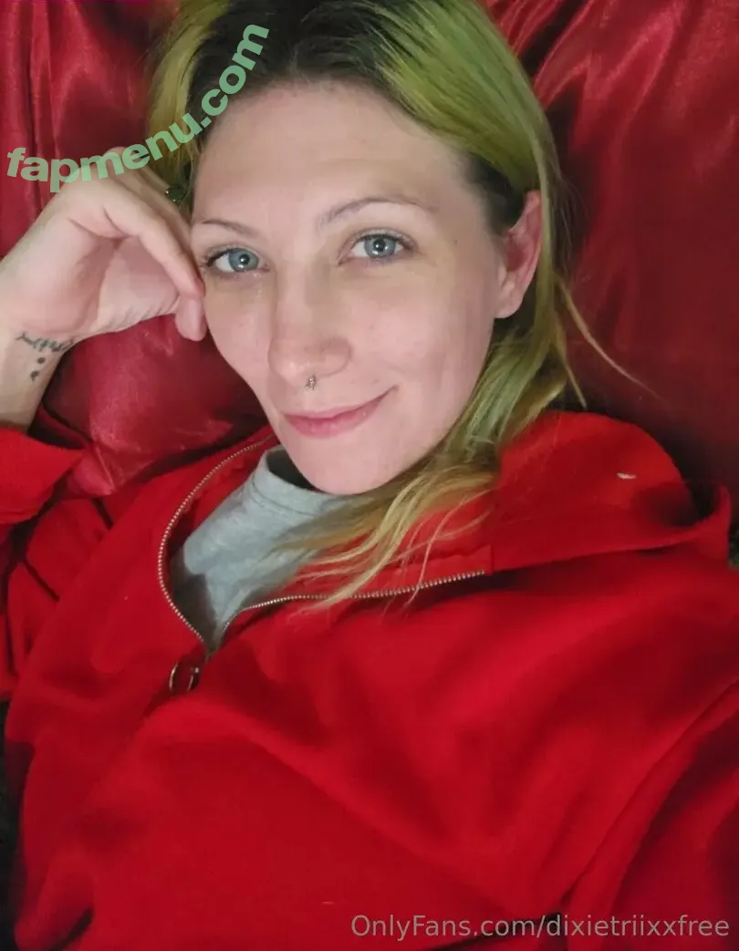 dixietriixxfree nude photo #0004 (reel)