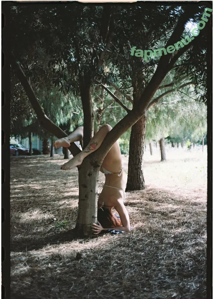 Dixowho nude photo #0090 (droshow)