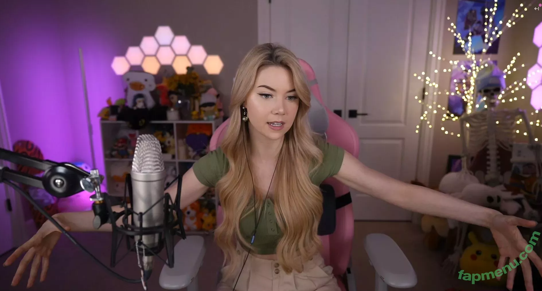 Dizzykitten nude photo #0817 (dizzykitten7 / dizzykittenpaws / thedizzykitten)