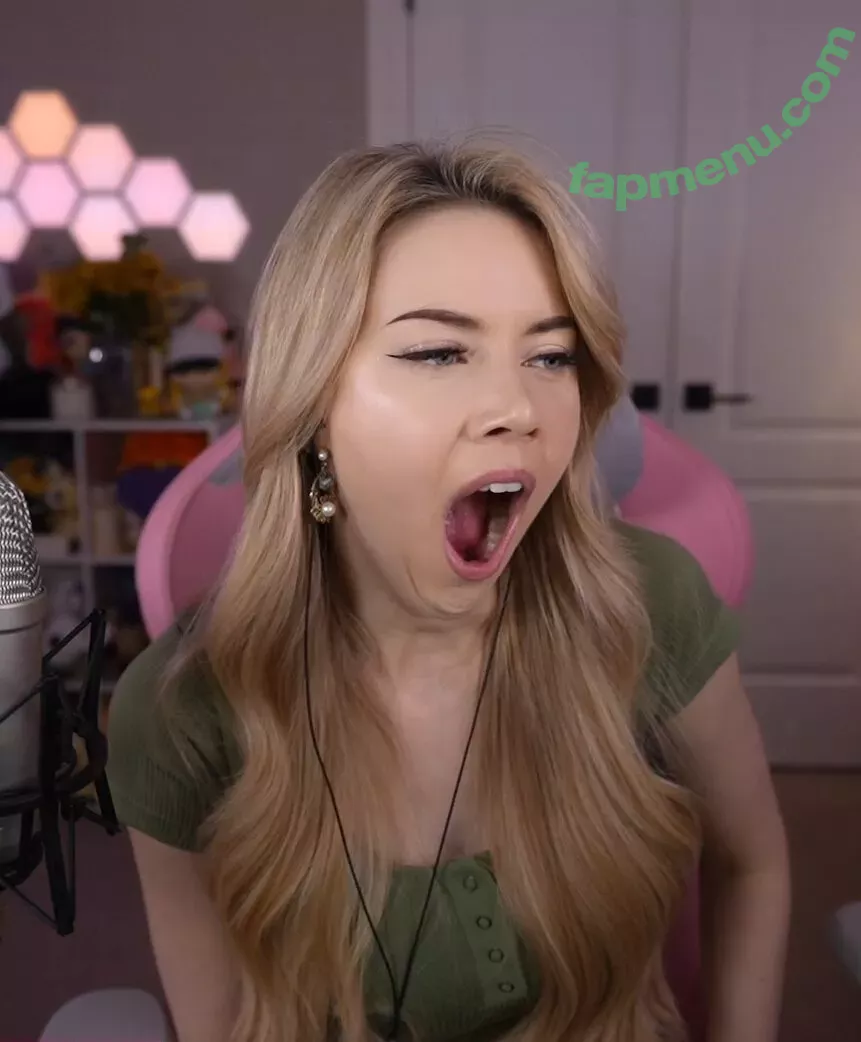 Dizzykitten nude photo #0822 (dizzykitten7 / dizzykittenpaws / thedizzykitten)