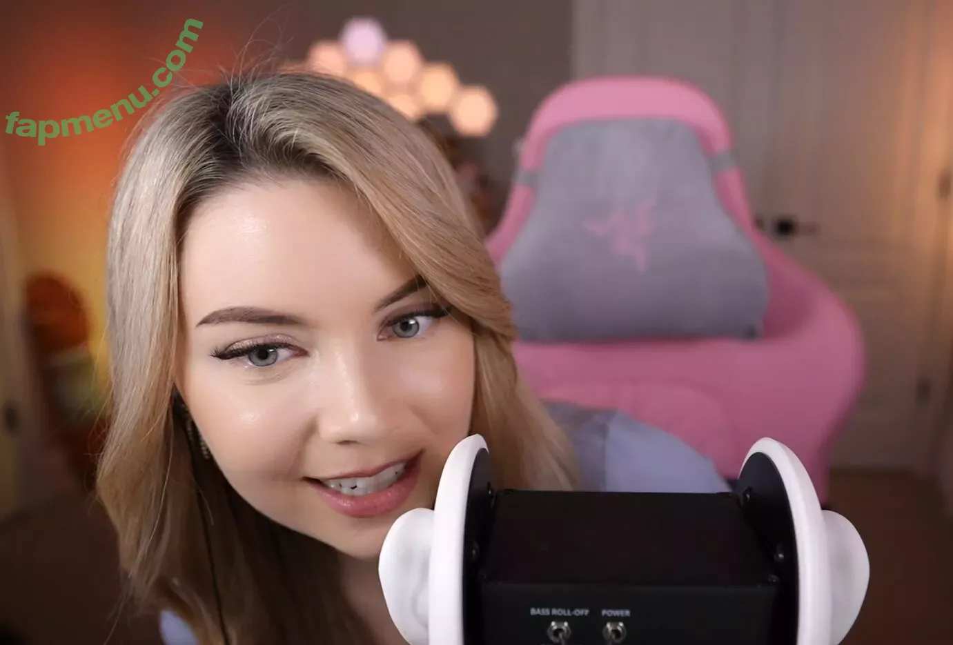 Dizzykitten nude photo #1047 (dizzykitten7 / dizzykittenpaws / thedizzykitten)