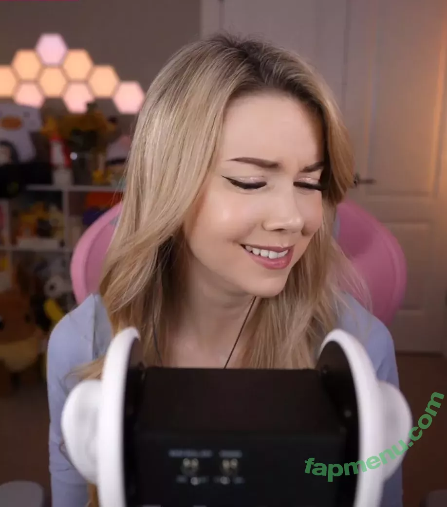 Dizzykitten nude photo #1048 (dizzykitten7 / dizzykittenpaws / thedizzykitten)