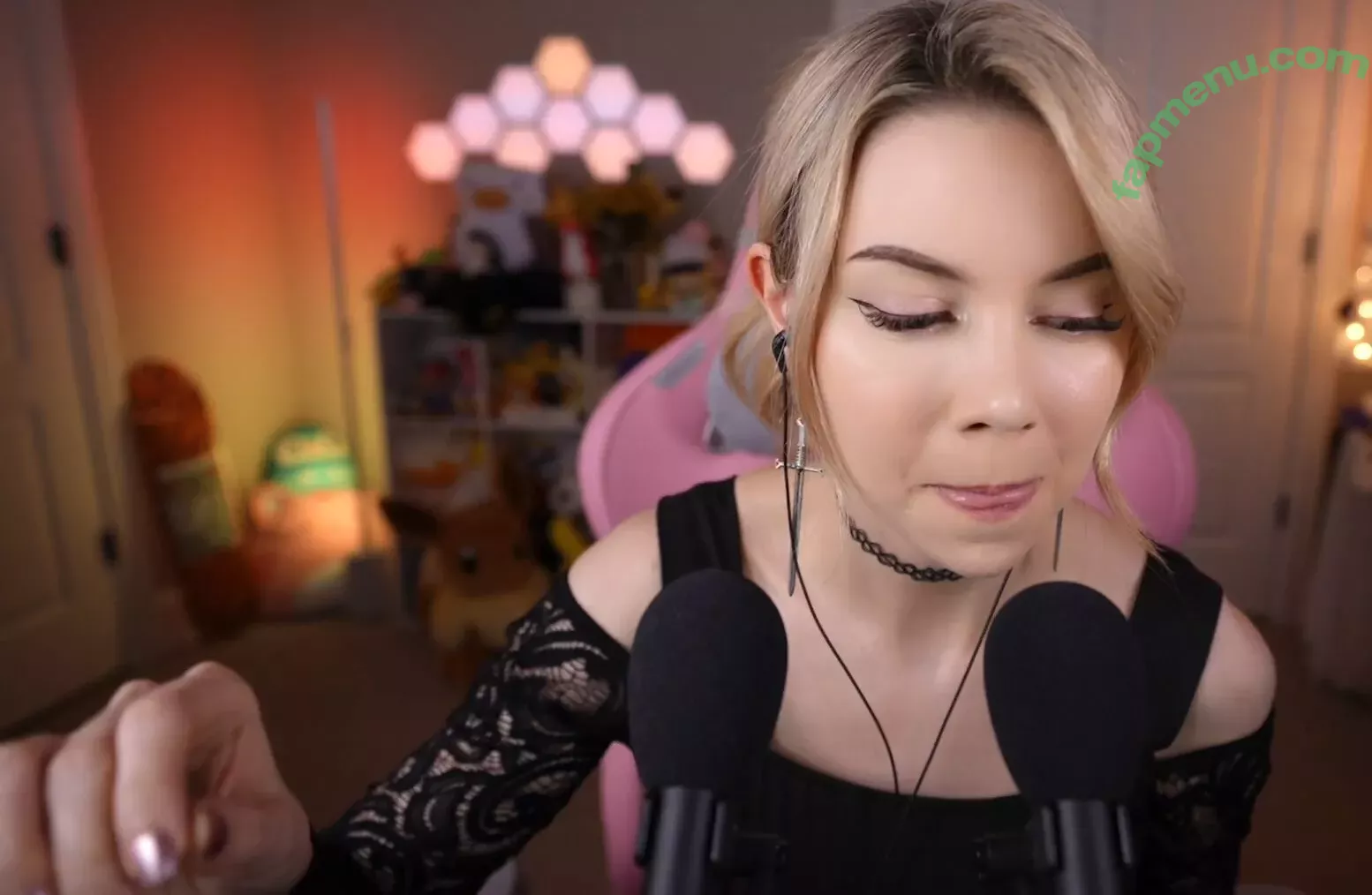 Dizzykitten nude photo #1084 (dizzykitten7 / dizzykittenpaws / thedizzykitten)