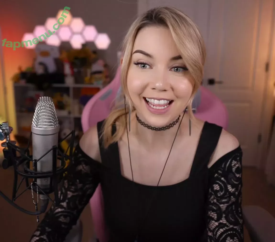 Dizzykitten nude photo #1097 (dizzykitten7 / dizzykittenpaws / thedizzykitten)