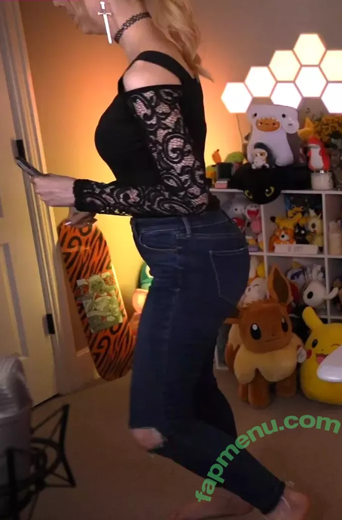 Dizzykitten nude photo #1105 (dizzykitten7 / dizzykittenpaws / thedizzykitten)