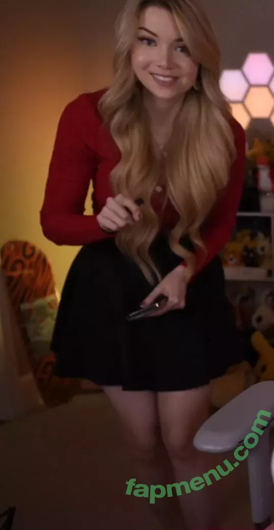 Dizzykitten nude photo #1122 (dizzykitten7 / dizzykittenpaws / thedizzykitten)