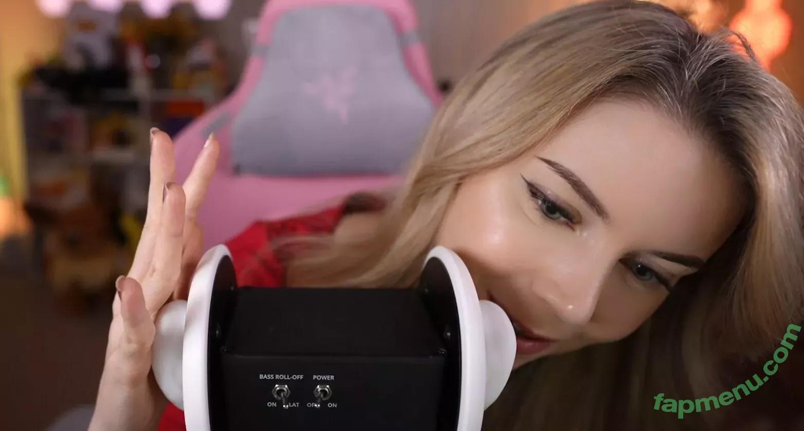 Dizzykitten nude photo #1130 (dizzykitten7 / dizzykittenpaws / thedizzykitten)