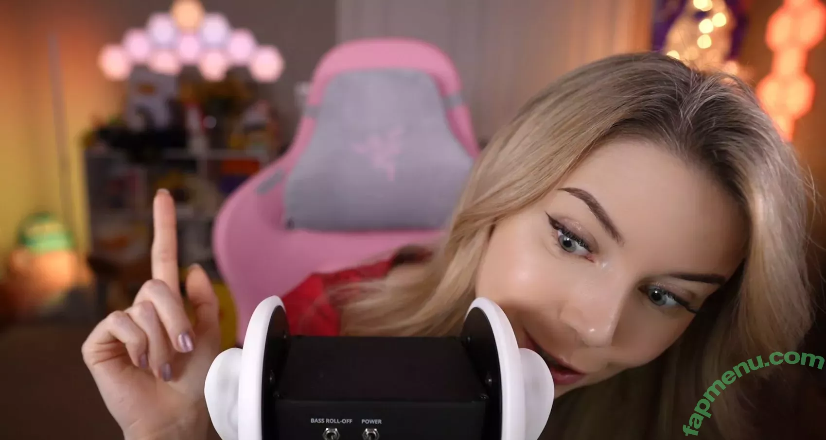 Dizzykitten nude photo #1132 (dizzykitten7 / dizzykittenpaws / thedizzykitten)