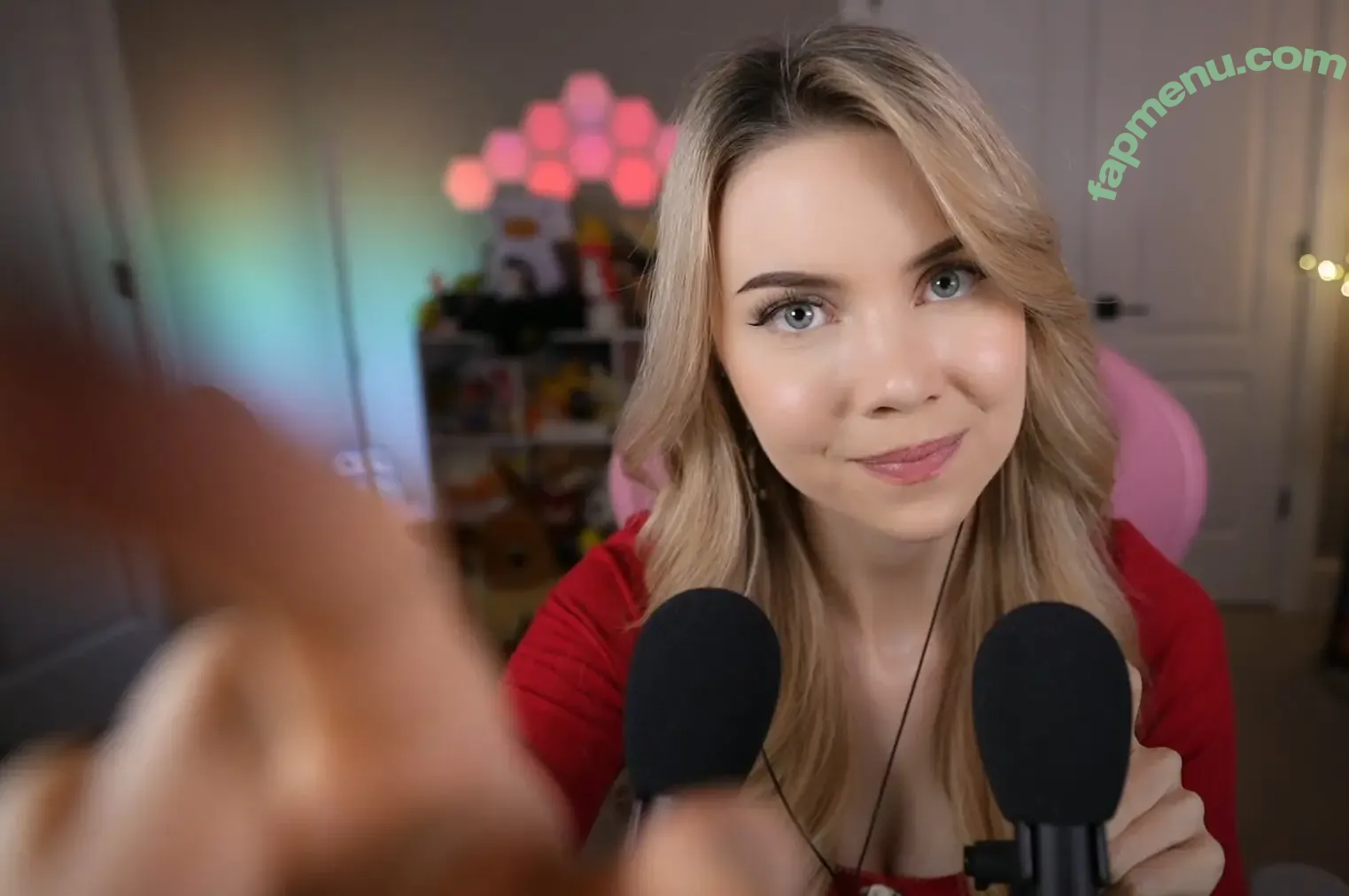 Dizzykitten nude photo #1974 (dizzykitten7 / dizzykittenpaws / thedizzykitten)