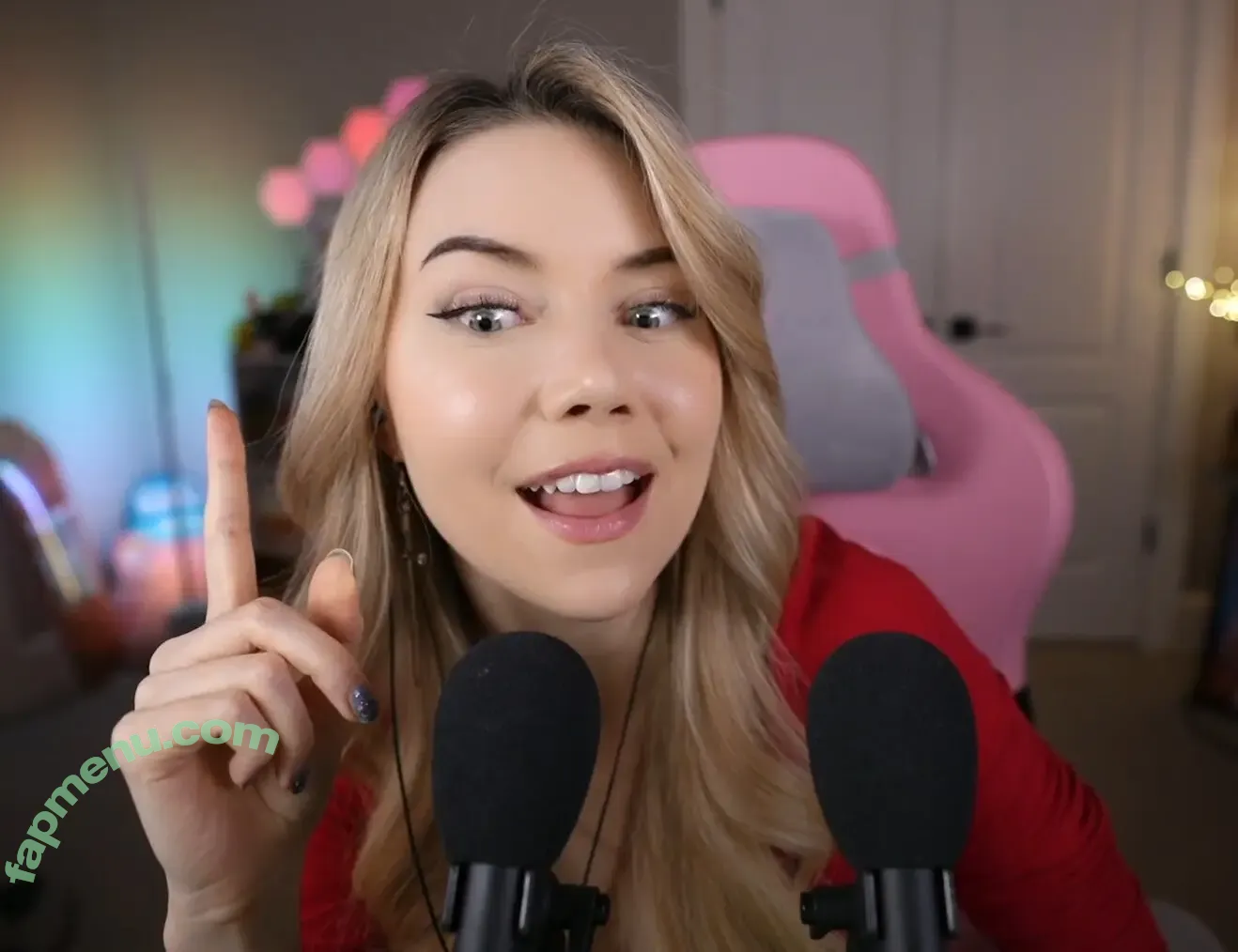 Dizzykitten nude photo #1976 (dizzykitten7 / dizzykittenpaws / thedizzykitten)