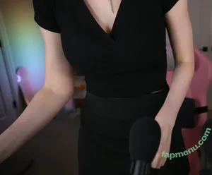 Dizzykitten / dizzykitten7 / dizzykittenpaws / thedizzykitten nude photo #2235