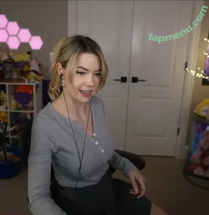 Dizzykitten / dizzykitten7 / dizzykittenpaws / thedizzykitten nude photo #2345