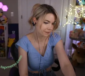 Dizzykitten / dizzykitten7 / dizzykittenpaws / thedizzykitten nude photo #2442