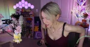 Dizzykitten / dizzykitten7 / dizzykittenpaws / thedizzykitten nude photo #2752