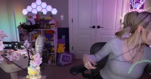 Dizzykitten / dizzykitten7 / dizzykittenpaws / thedizzykitten nude photo #2769