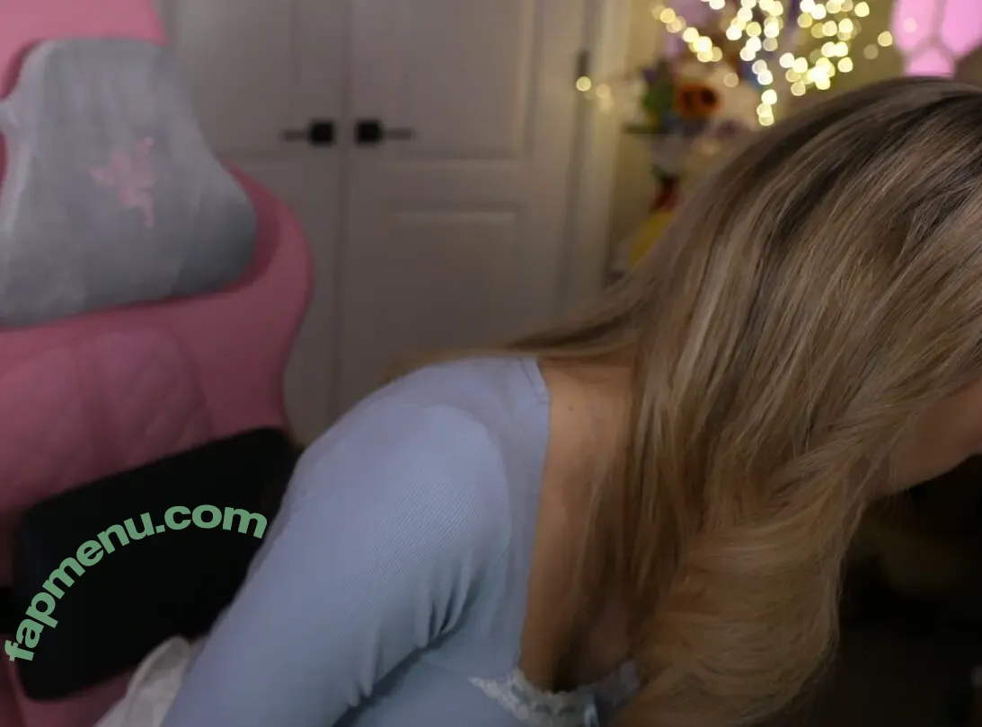 Dizzykitten nude photo #2229 (dizzykitten7 / dizzykittenpaws / thedizzykitten)