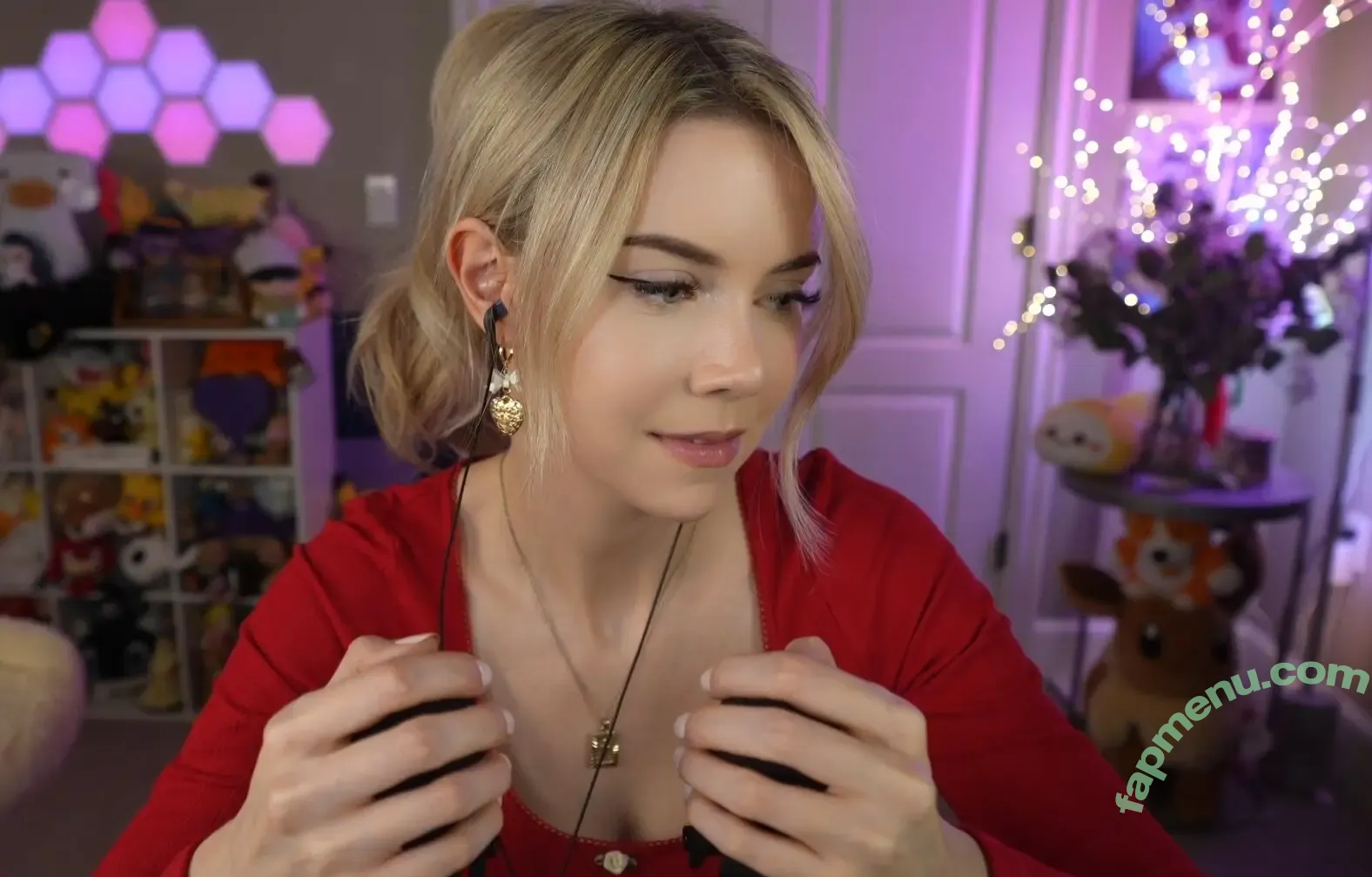 Dizzykitten nude photo #2657 (dizzykitten7 / dizzykittenpaws / thedizzykitten)