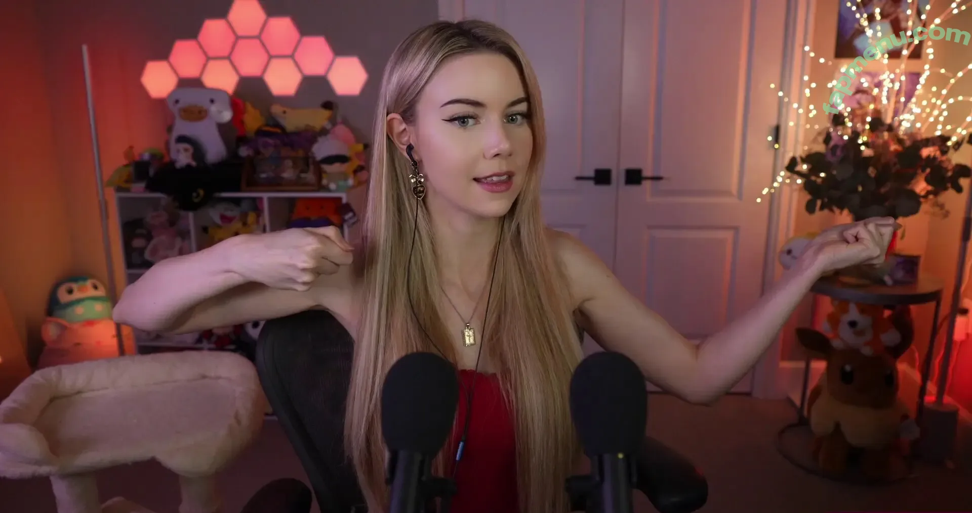 Dizzykitten nude photo #2701 (dizzykitten7 / dizzykittenpaws / thedizzykitten)