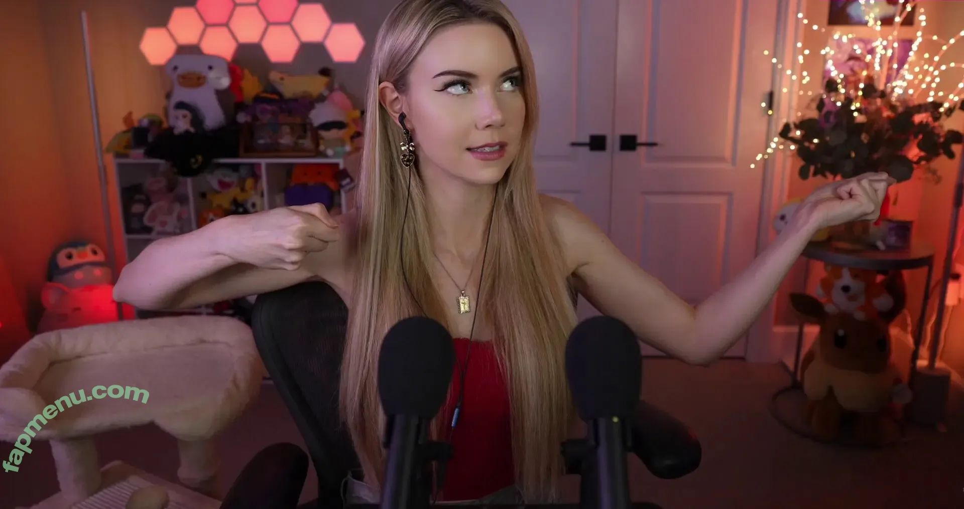 Dizzykitten nude photo #2702 (dizzykitten7 / dizzykittenpaws / thedizzykitten)