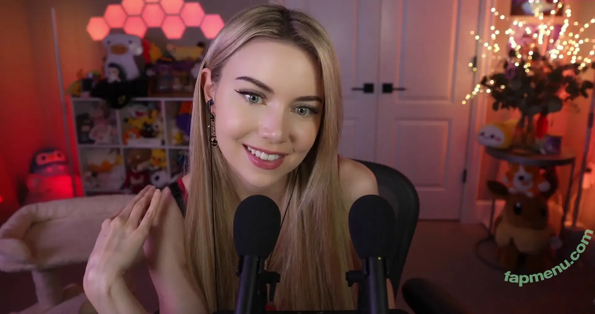 Dizzykitten nude photo #2704 (dizzykitten7 / dizzykittenpaws / thedizzykitten)