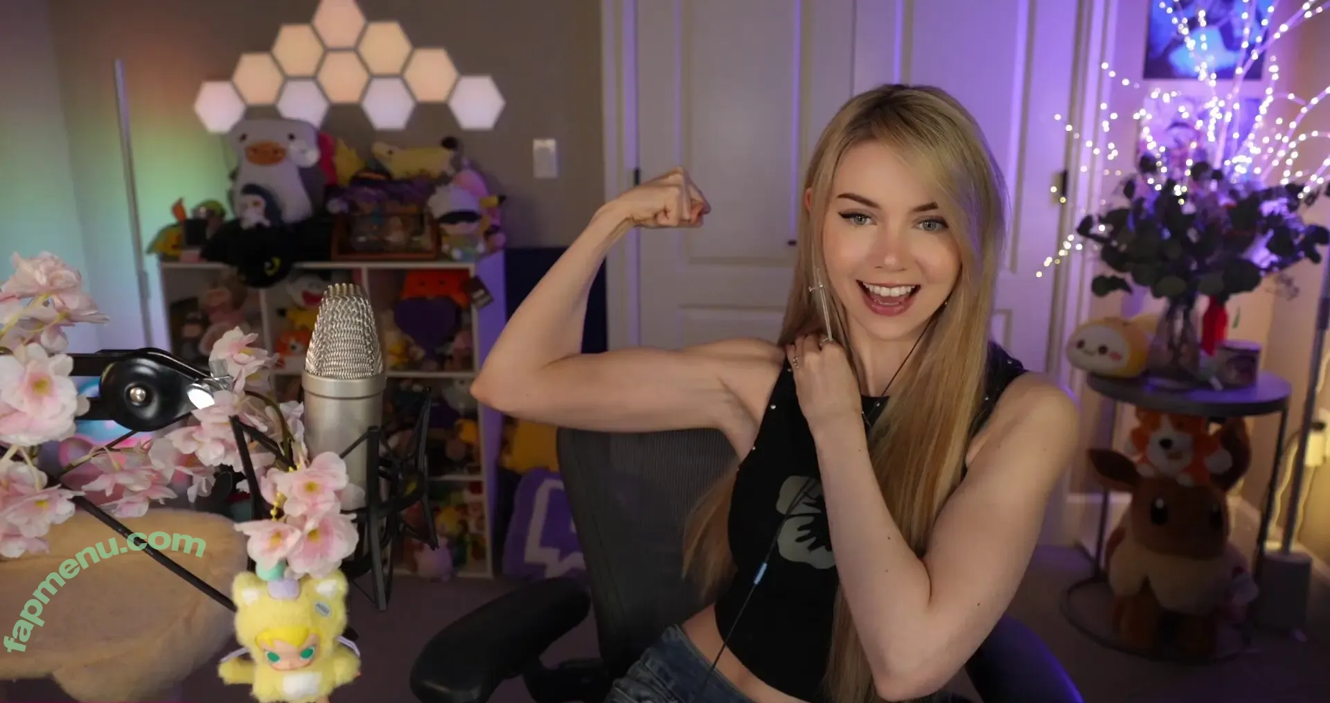 Dizzykitten nude photo #2707 (dizzykitten7 / dizzykittenpaws / thedizzykitten)