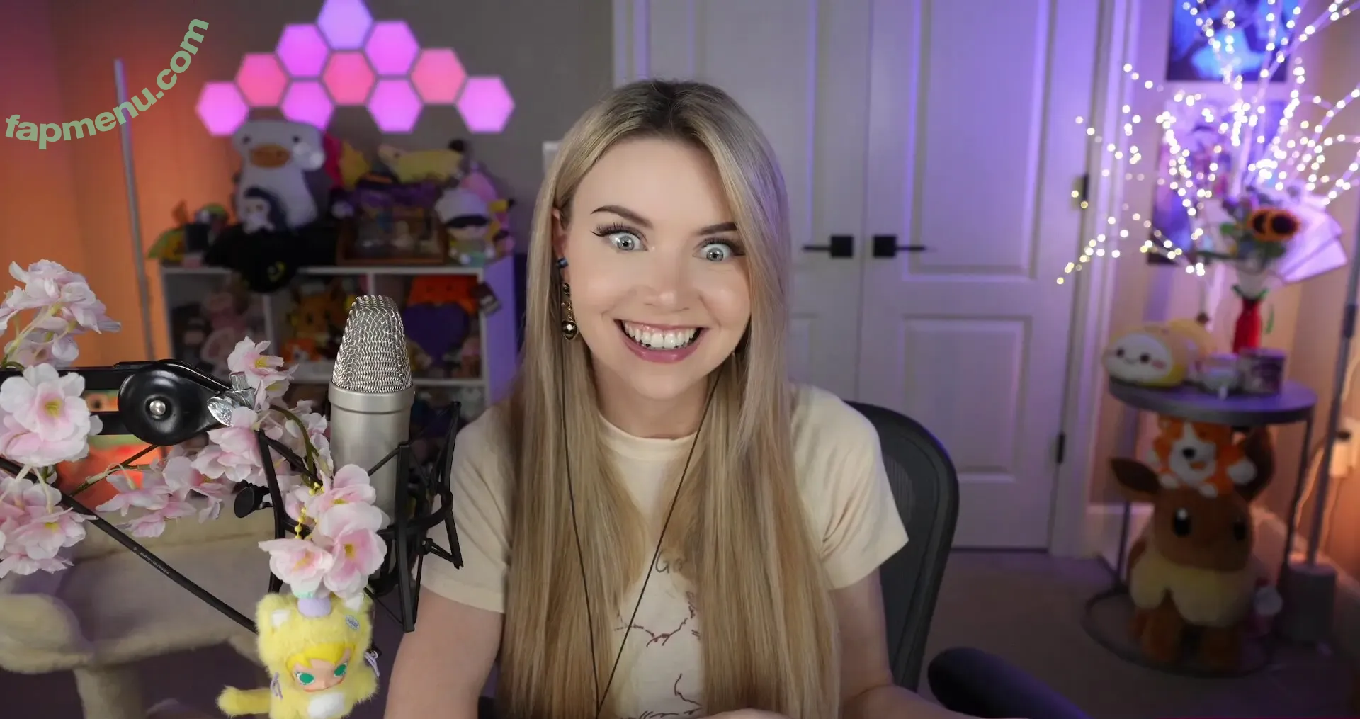 Dizzykitten nude photo #2717 (dizzykitten7 / dizzykittenpaws / thedizzykitten)