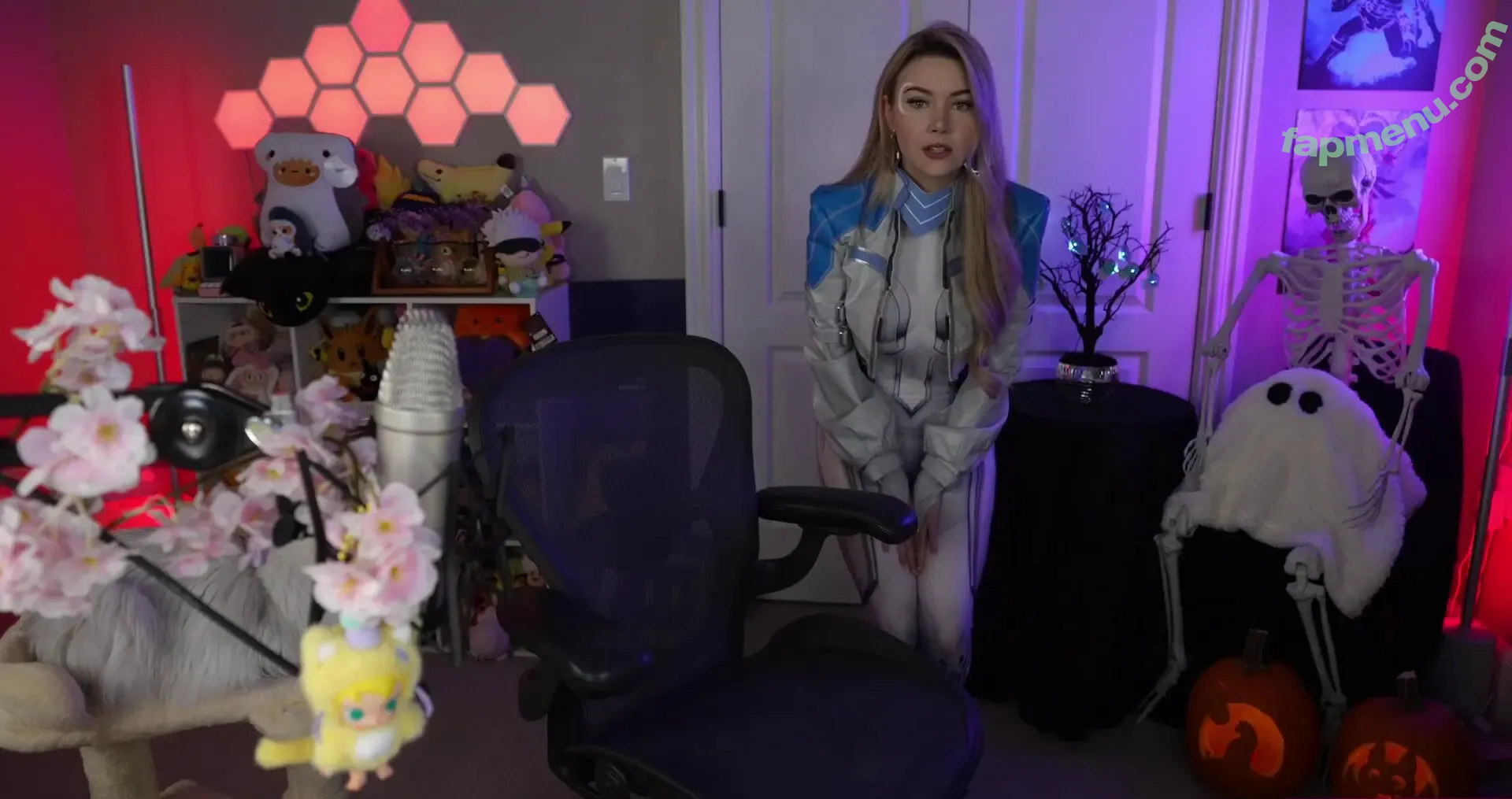 Dizzykitten nude photo #2724 (dizzykitten7 / dizzykittenpaws / thedizzykitten)