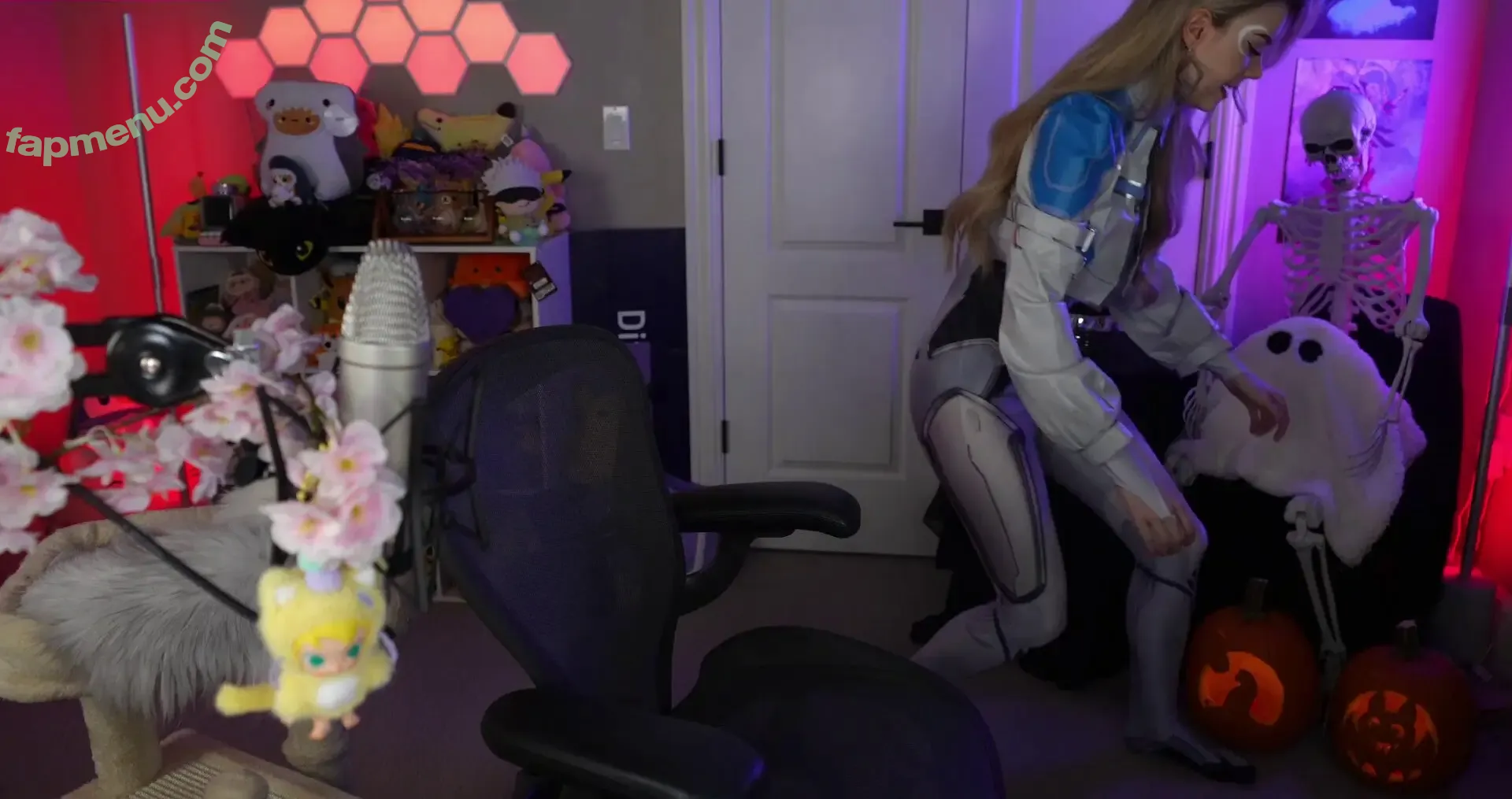 Dizzykitten nude photo #2730 (dizzykitten7 / dizzykittenpaws / thedizzykitten)