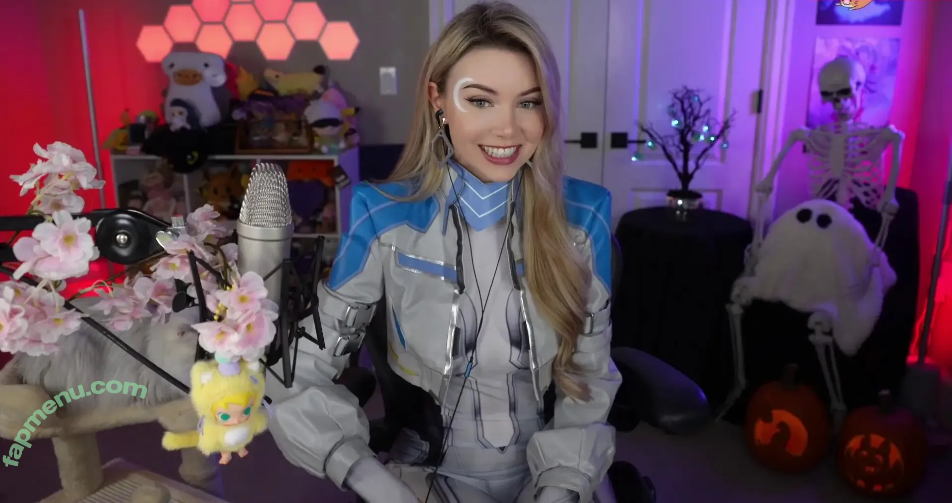 Dizzykitten nude photo #2733 (dizzykitten7 / dizzykittenpaws / thedizzykitten)