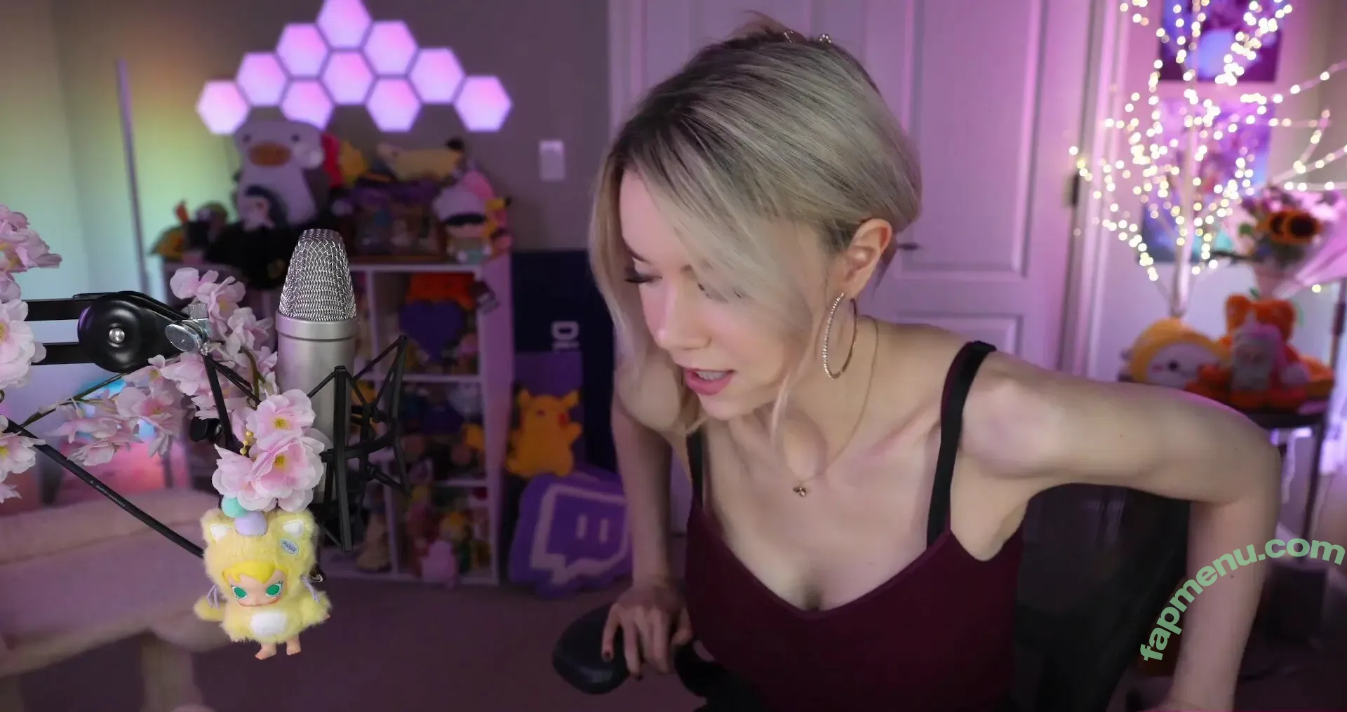 Dizzykitten nude photo #2752 (dizzykitten7 / dizzykittenpaws / thedizzykitten)