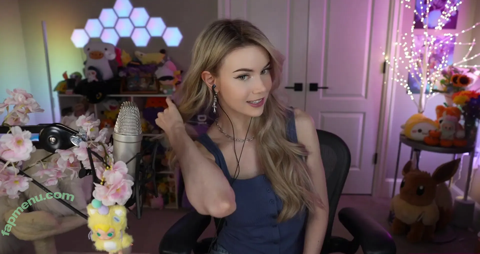 Dizzykitten nude photo #2758 (dizzykitten7 / dizzykittenpaws / thedizzykitten)