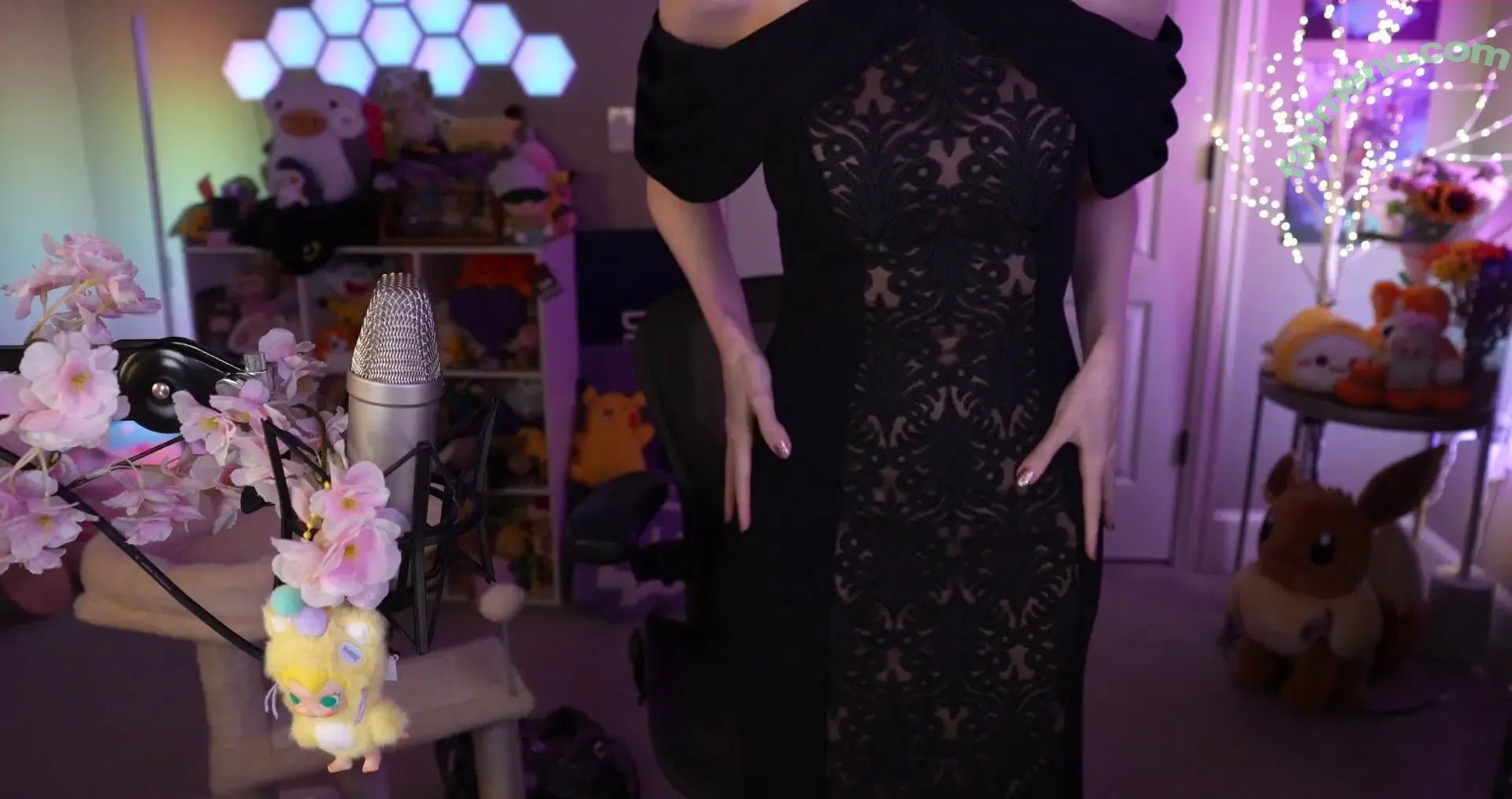 Dizzykitten nude photo #2773 (dizzykitten7 / dizzykittenpaws / thedizzykitten)