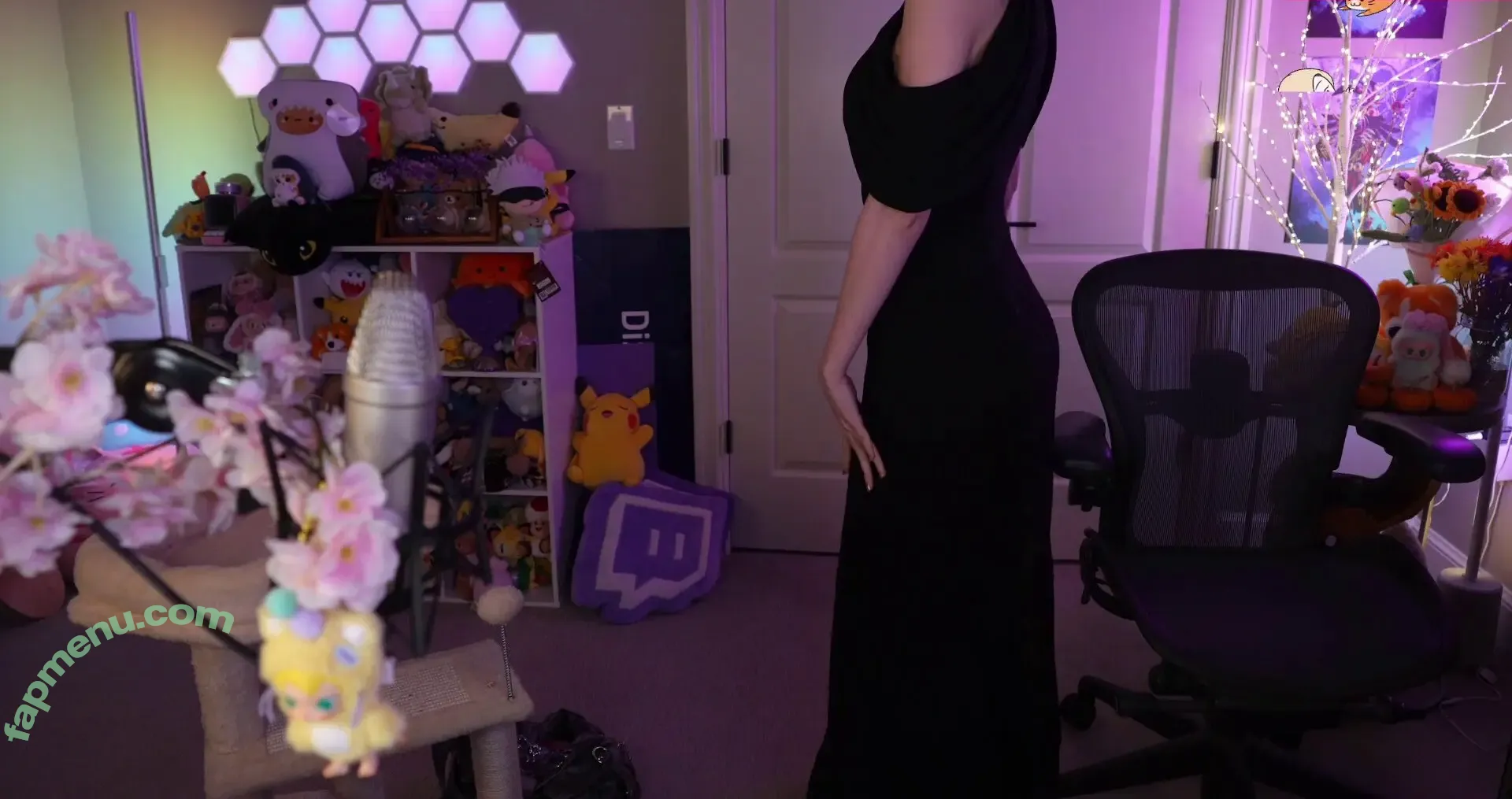 Dizzykitten nude photo #2778 (dizzykitten7 / dizzykittenpaws / thedizzykitten)