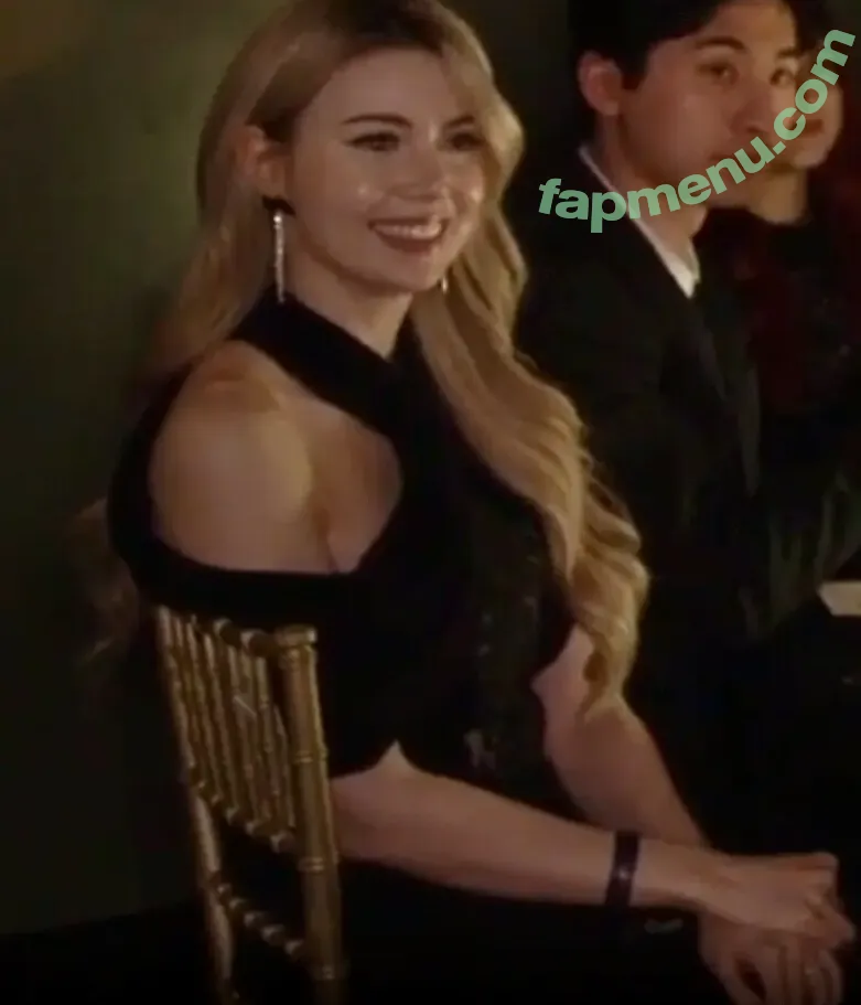 Dizzykitten nude photo #2785 (dizzykitten7 / dizzykittenpaws / thedizzykitten)