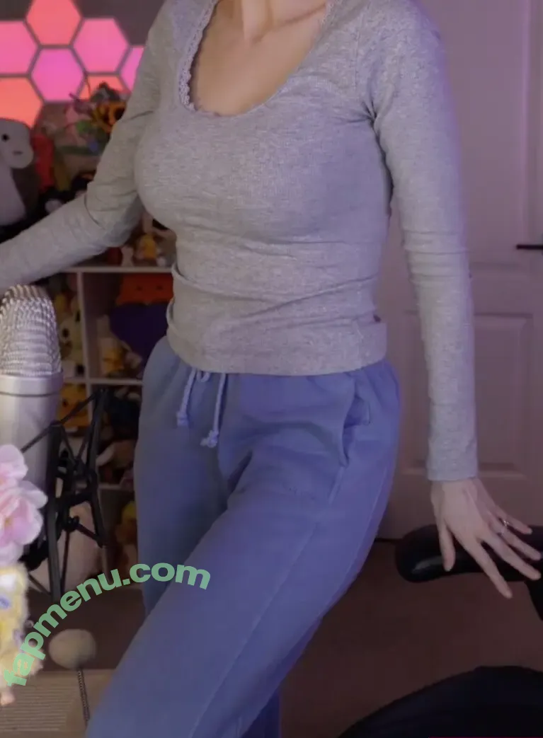 Dizzykitten nude photo #2823 (dizzykitten7 / dizzykittenpaws / thedizzykitten)