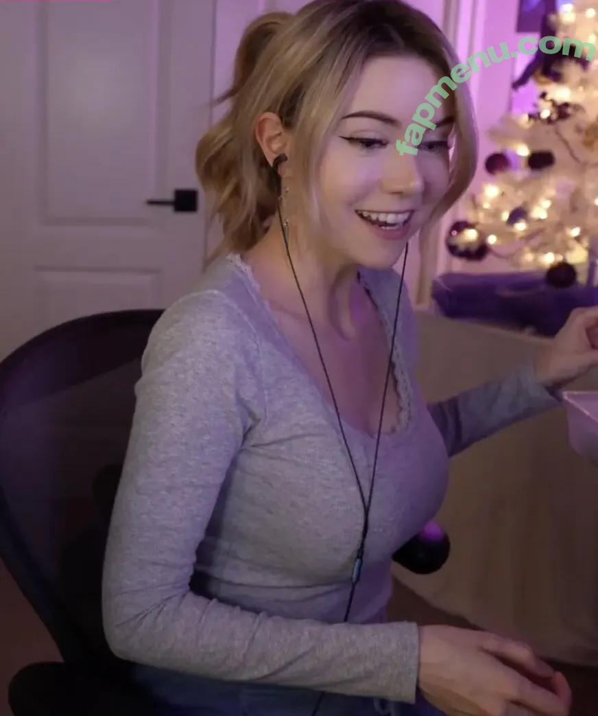 Dizzykitten nude photo #2827 (dizzykitten7 / dizzykittenpaws / thedizzykitten)