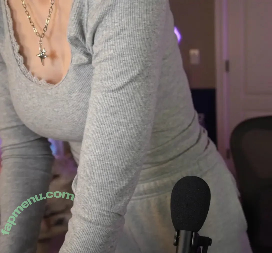 Dizzykitten nude photo #2832 (dizzykitten7 / dizzykittenpaws / thedizzykitten)