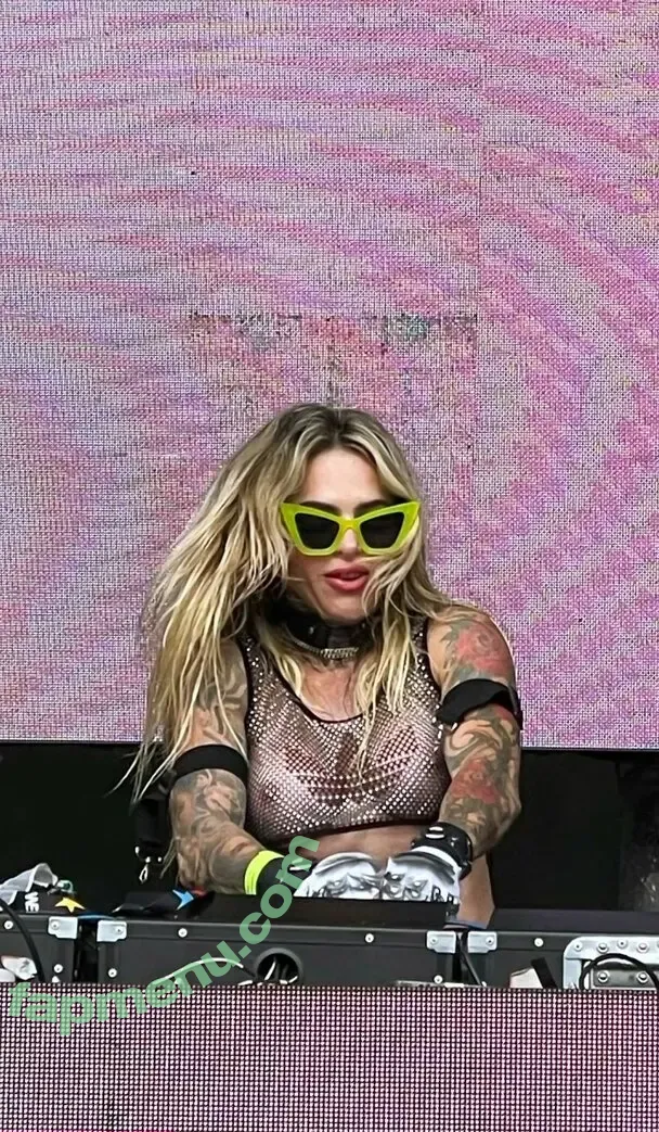 DJ Caca Werneck nude photo #0071 (djcacawerneck)